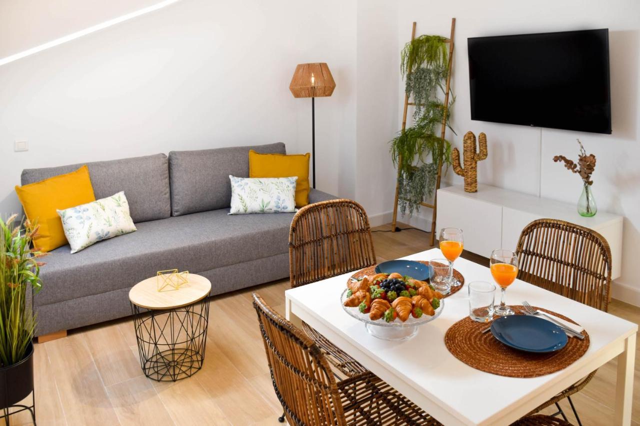 Holidays2Malaga Trinidad Renovated 1 Bedroom Penthouse Close To City Center Εξωτερικό φωτογραφία